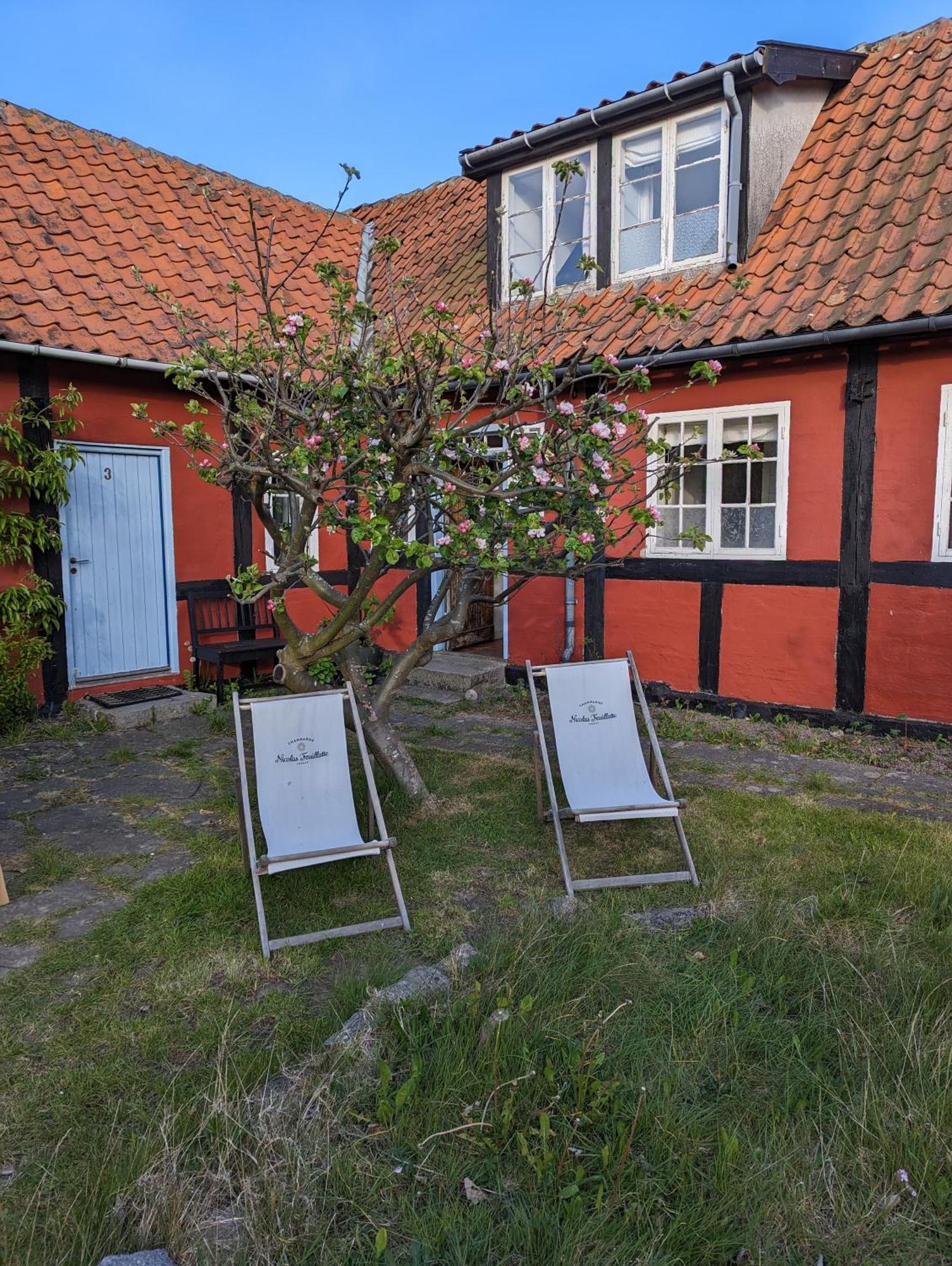 Pensionat Naesgaarden Allinge-Sandvig Exteriör bild